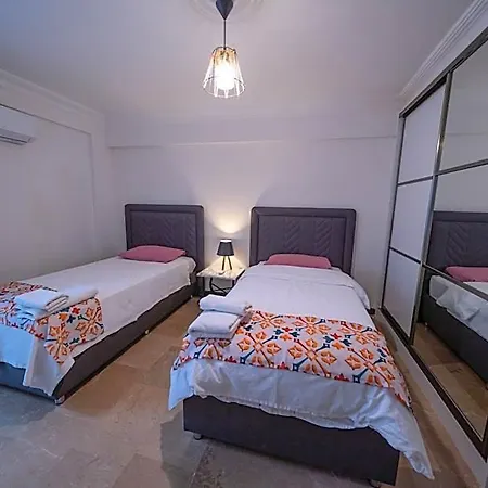 Apartahotel Ilya 2