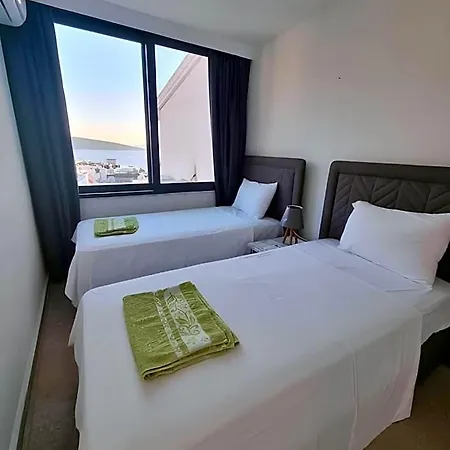 Ilya 2 Aparthotel